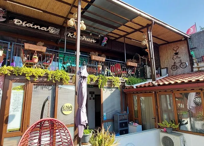 Ena Serenity Boutique Ephesus Gazde/Camere de închiriat